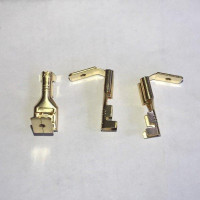 Купить Гнездо 6.3мм + штекер 6.3мм ответвитель на кабель 1.5мм2 DJ6212-D6.3B Магазин радиоэлектроники и радиодеталей RELCOMA, радиорынок каталог Киев, Украина