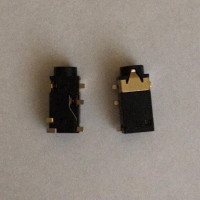 Купити Гніздо 3.5mm 4pin smd Магазин радіоелектроніки та радіодеталей RELCOMA, радіоринок каталог Київ, Україна